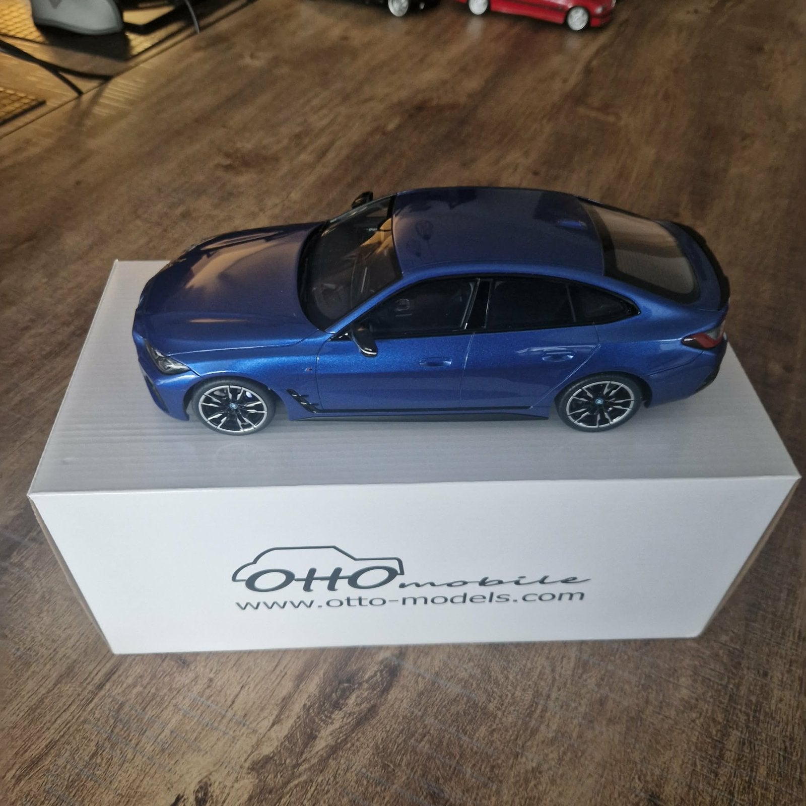 1/18 BMW i4 - OttoMobile, Ophalen of Verzenden, Nieuw, Auto, OttOMobile