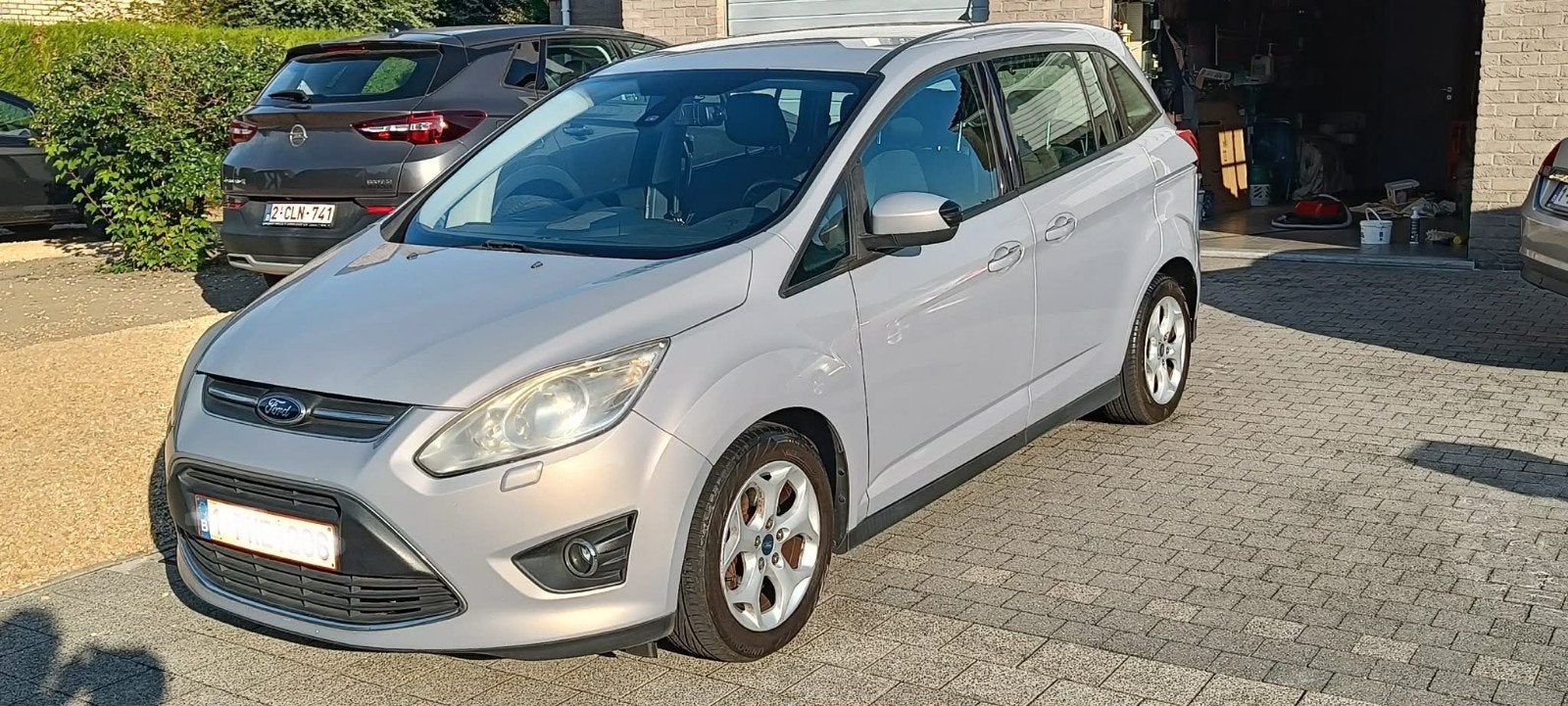 Zeer mooie en goed onderhouden Ford Grand C-Max., Auto's, Ford, Voorwielaandrijving, 1596 cc, 4 cilinders, Particulier