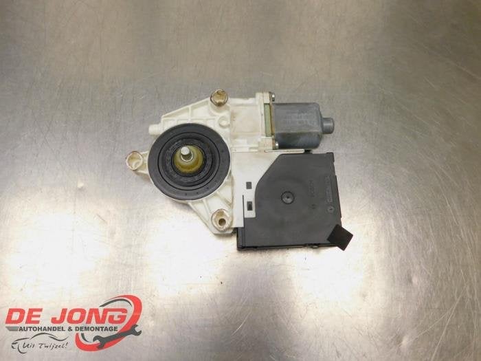 Moteur de vitre portière d'un Volkswagen Golf Plus, Autos : Pièces & Accessoires, Volkswagen, -, 3 mois de garantie, Utilisé