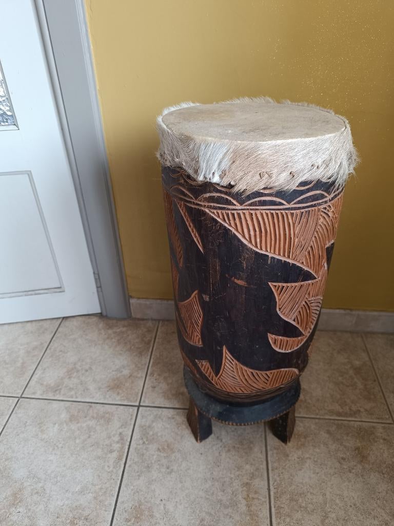 Tam tam Africain, hauteur 68 cm, Musique & Instruments