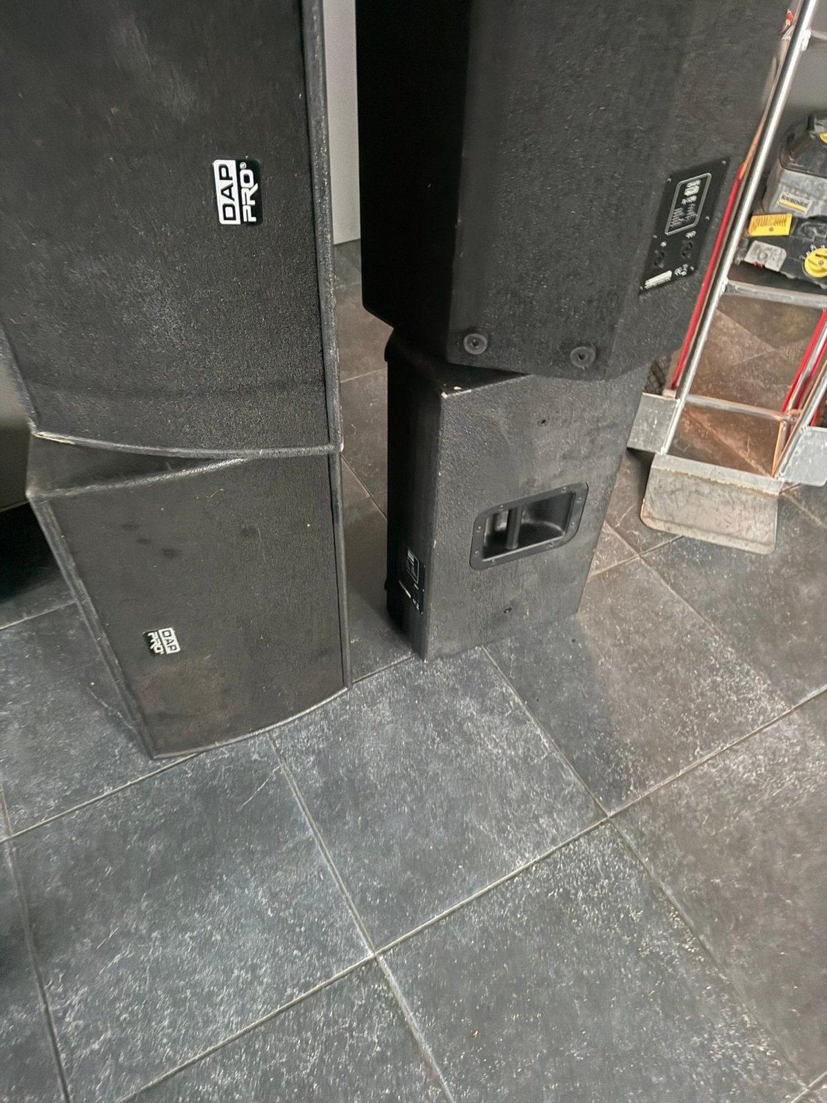 Dap audio. Monitors. + 2 versterkers qsc, Muziek en Instrumenten, Ophalen, Gebruikt