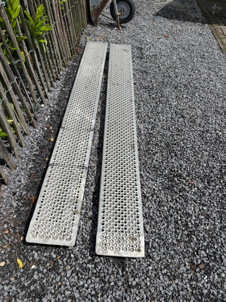 Oprijramp aluminium 4 t, Enlèvement, Utilisé