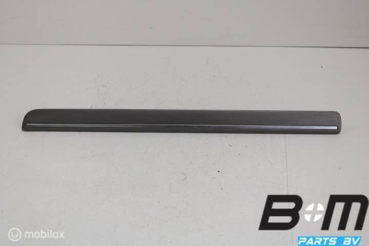 Strip in dashboard rechts VW Golf 7 5G1858418C, Gebruikt
