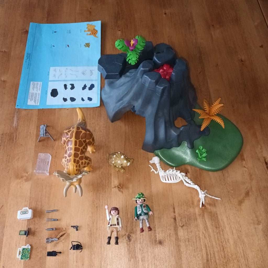 Playmobil 4170 Tricératops , son petit et le volcan, Kinderen en Baby's, Speelgoed | Playmobil, Gebruikt, Losse onderdelen, Figuren
