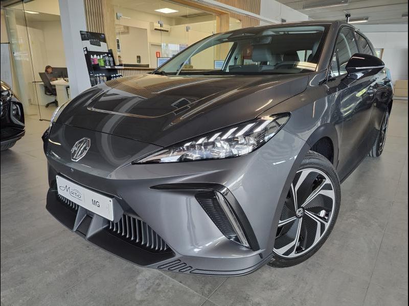 MG MG4 64kWh Premium | GPS, camera,... | STOCK!, Autos, MG, Argent ou Gris, Achat, Entreprise, Noir