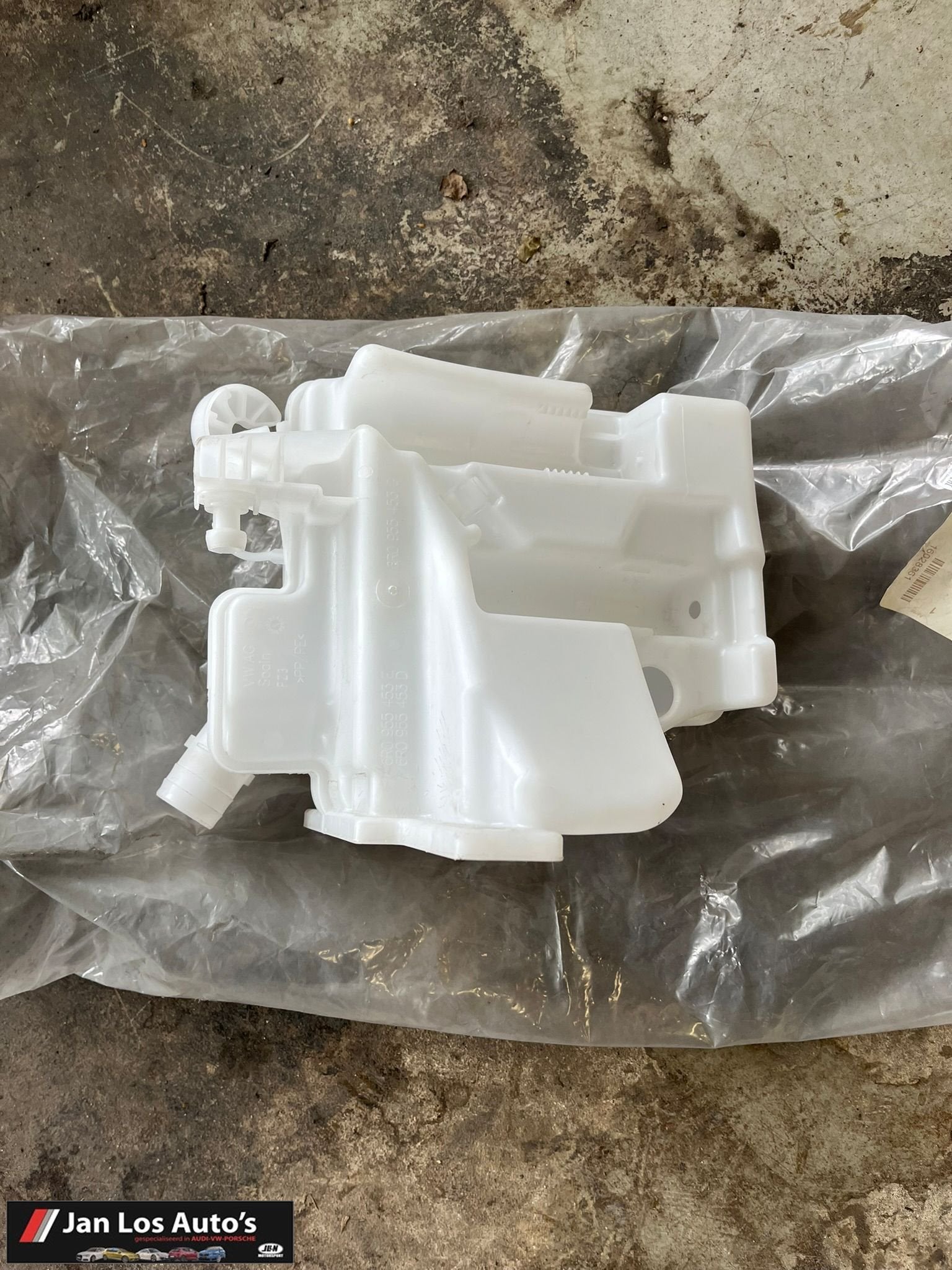 Reservoir ruitensproeier A1 6R0955543D, -, Audi, Utilisé, -