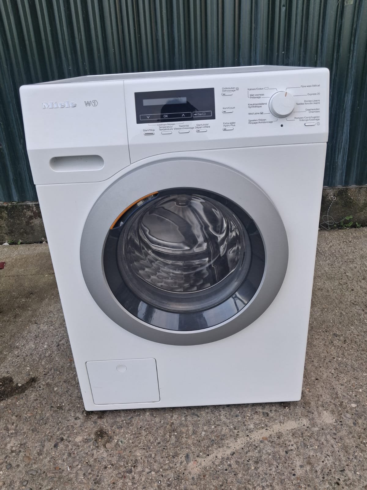 Miele W1 wasmachine 8kg A+++ werkt perfect Garantie levering, Electroménager, Enlèvement ou Envoi, Comme neuf