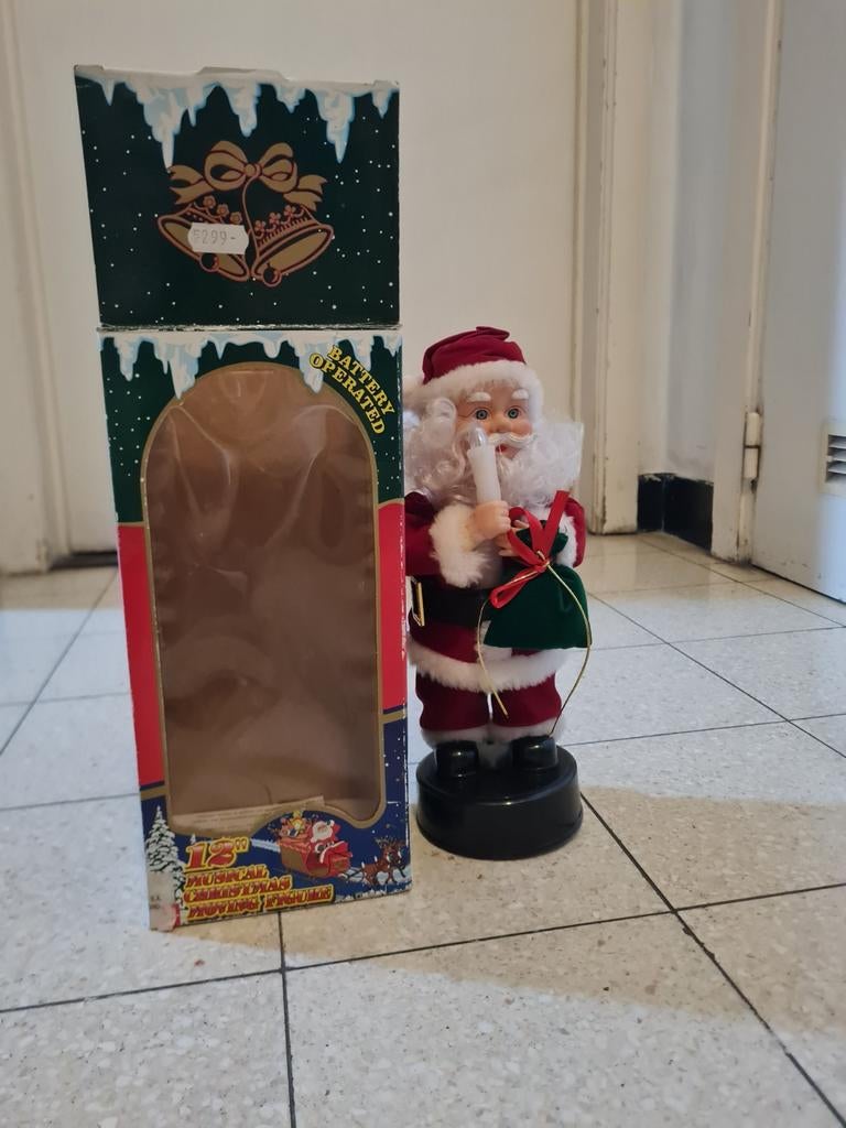 Kerstman in goede staat, Diversen, Ophalen