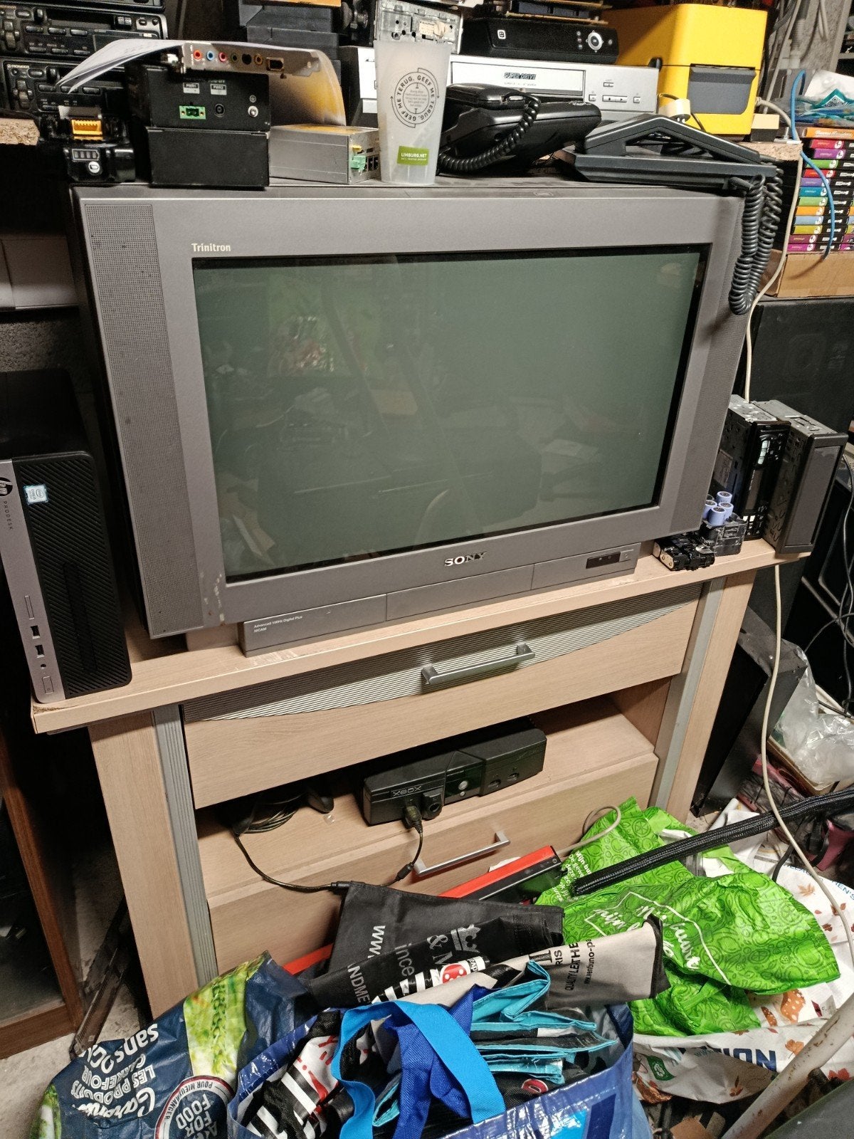 100 hz sony 26 inch crt tv voor retrogaming incl meubel, Enlèvement, Sony