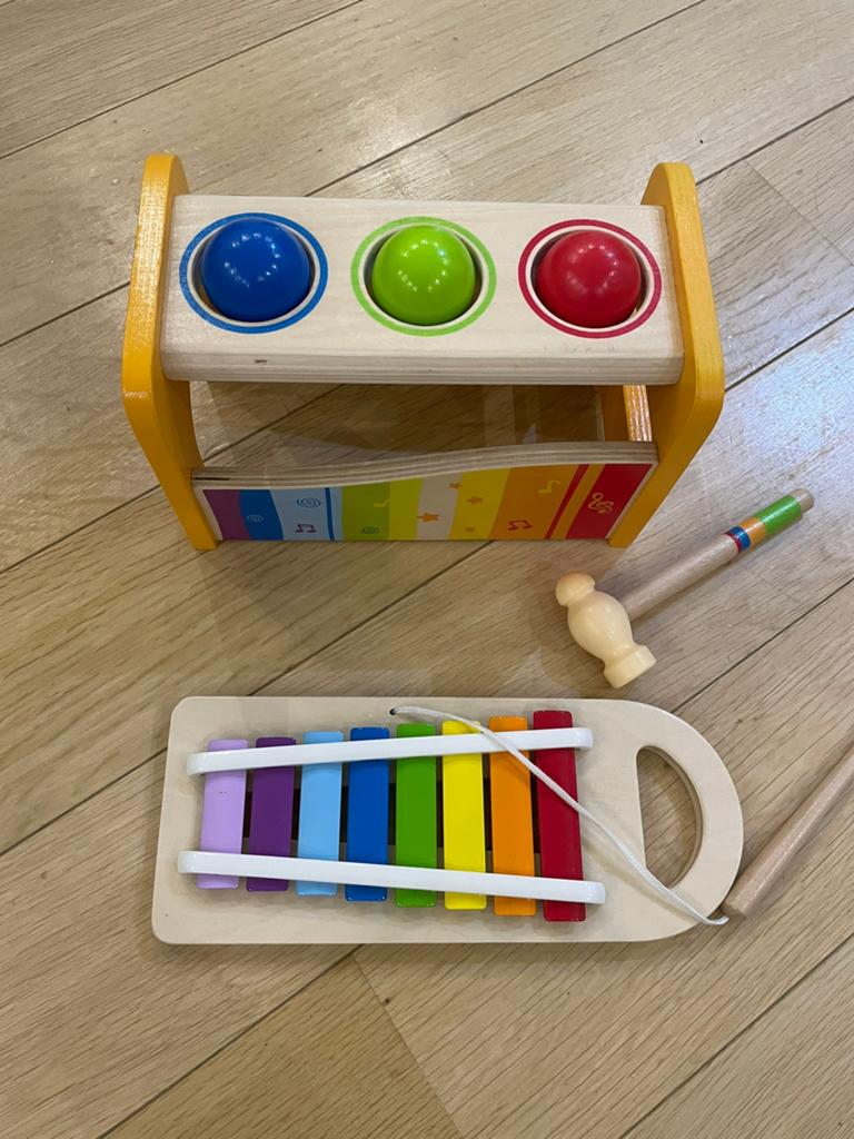 Hape banc à marteler avec xylophone, Enlèvement, Comme neuf