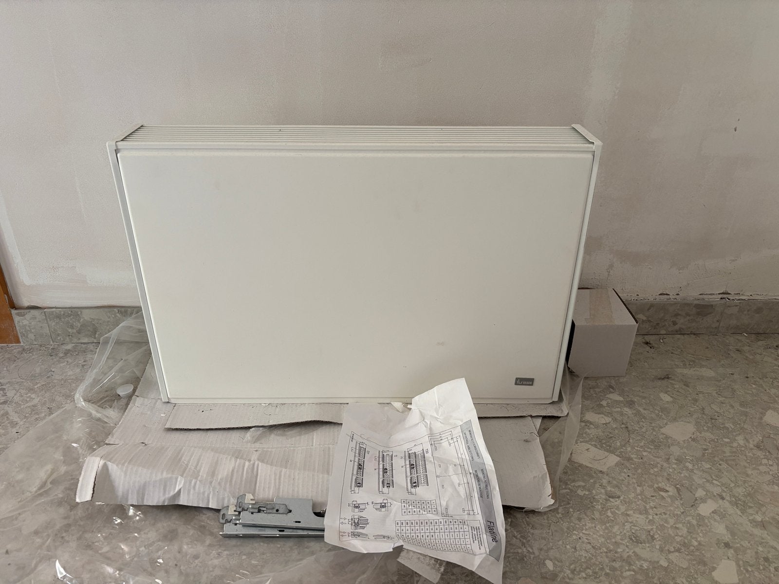 Radiator Vasco Flatline 22 - 400x0600 - 8F, Neuf, Enlèvement, Radiateur, 30 à 80 cm