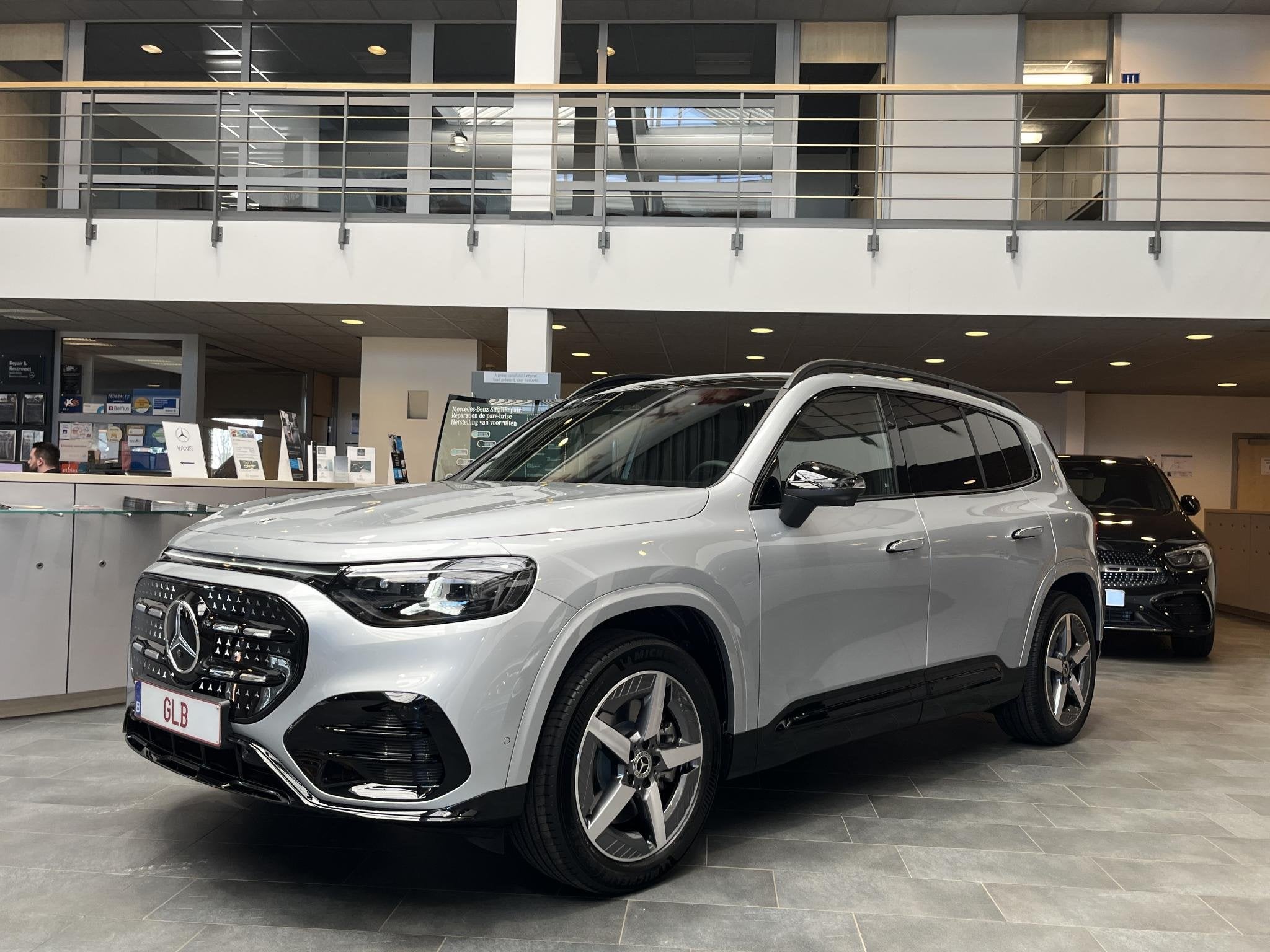 Mercedes-Benz GLB GLB 250+ AMG Line Nieuwe wagen Dos 8573, Auto's, Automaat, 5 zetels, GLB, 200 kW