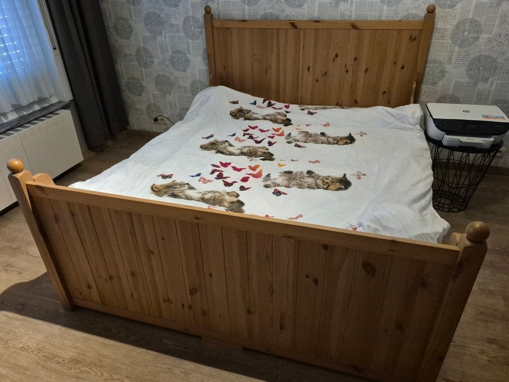 Bed, Huis en Inrichting, Ophalen, Gebruikt, Bruin, Tweepersoons