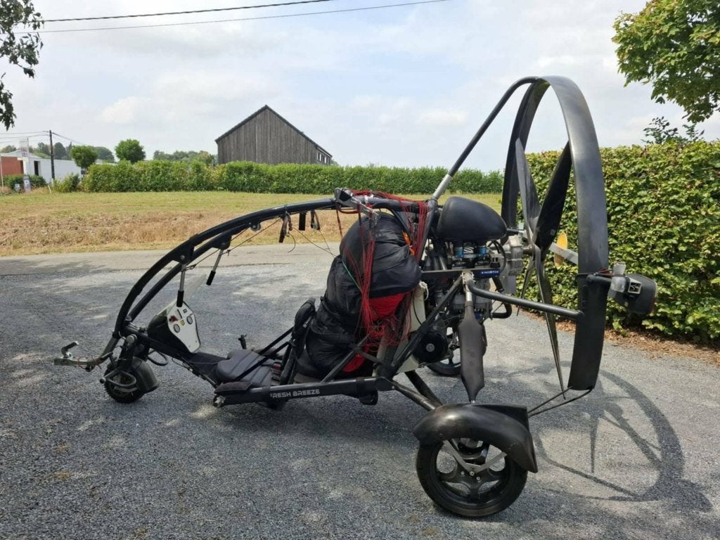 Paramoteur Freshbreeze (76h de vol), Sport en Fitness, Zweefvliegen en Paragliding, Ophalen, Zo goed als nieuw, Paramotor, Gemotoriseerd