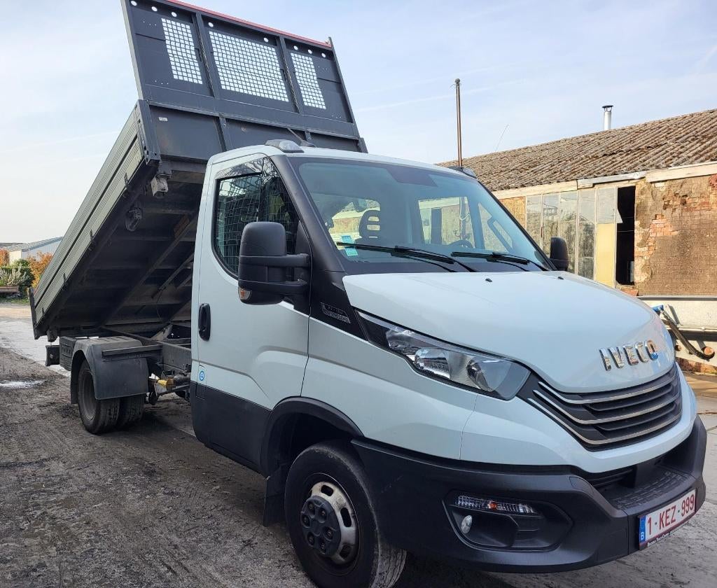 Iveco Daily lichte vracht (10/2022) - uitstekende staat, Automaat, Euro 6, Iveco, Wit
