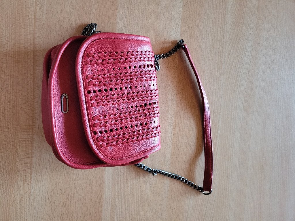 Sacs rouges ikks, Handtassen en Accessoires, Ophalen, Zo goed als nieuw, Rood, Schoudertasje