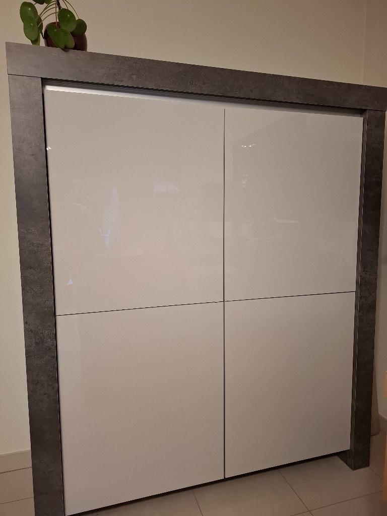 Barkast, Huis en Inrichting, Kasten | Buffetkasten, Zo goed als nieuw, 150 tot 200 cm, 100 tot 150 cm, 25 tot 50 cm, Met deur(en)