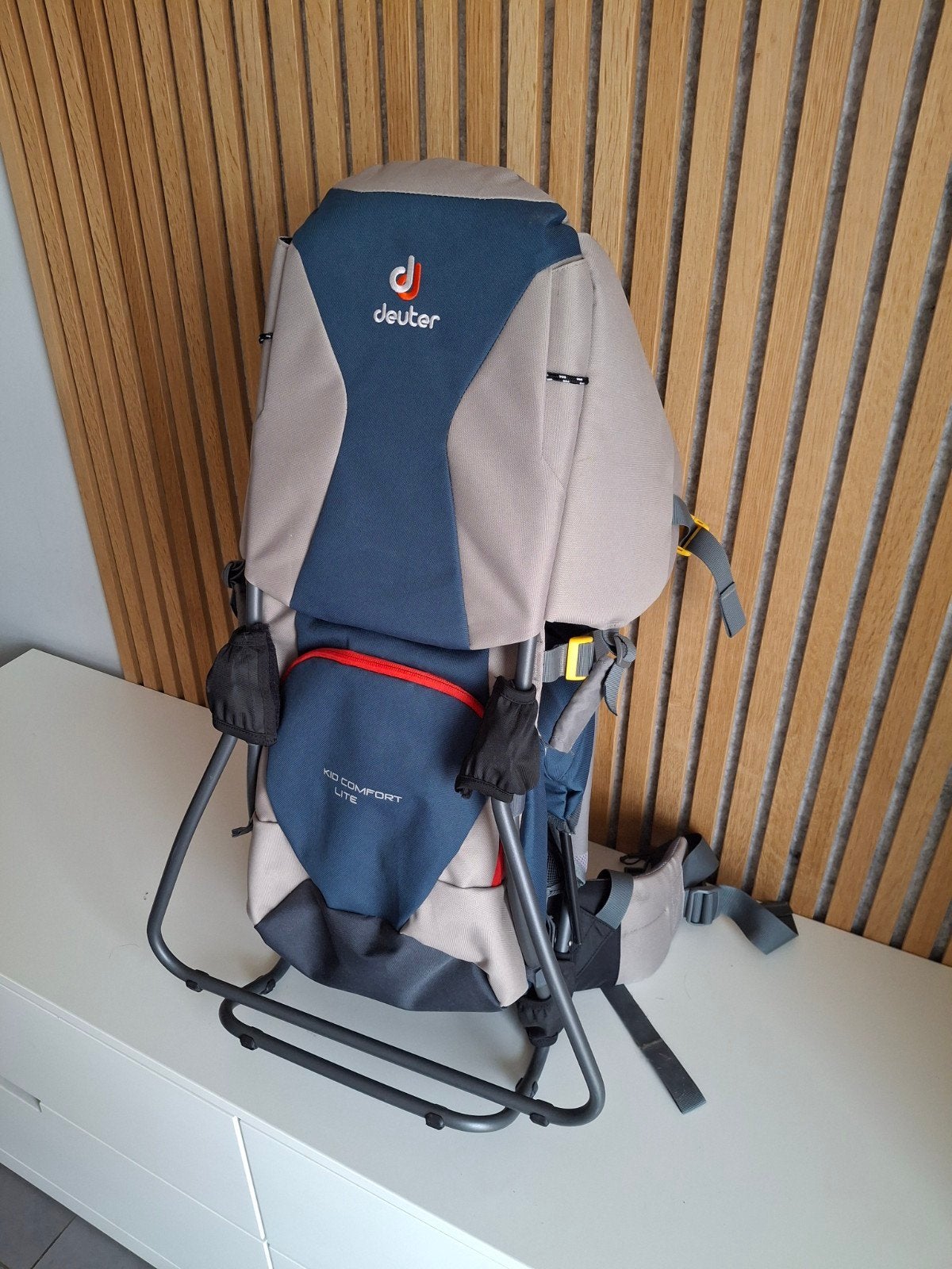 Deuter Kid Comfort Lite wandeldraagzak - zo goed als nieuw, Zo goed als nieuw, Rug, Draagzak, Ophalen
