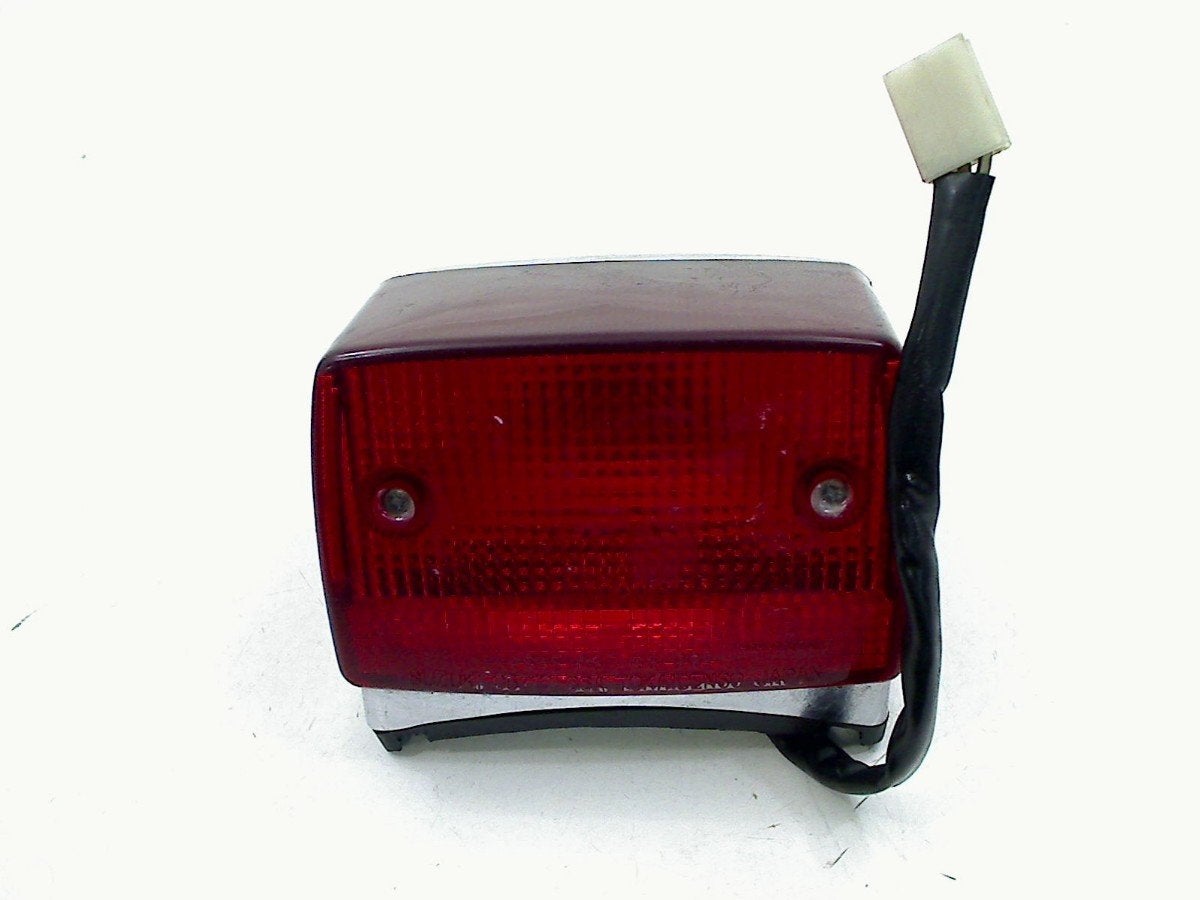 ACHTERLICHT Suzuki LS 650 (01-1970/-) (35710-66a), Motoren, Dhr. S. di Majo, Gebruikt, Info@cama-motorparts.nl, P.J. Troelstraweg 8 8
3144 CX  MAASSLUIS, NL