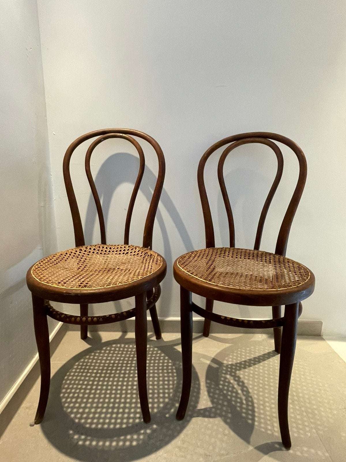 Thonet nr 18 stoel, Ophalen