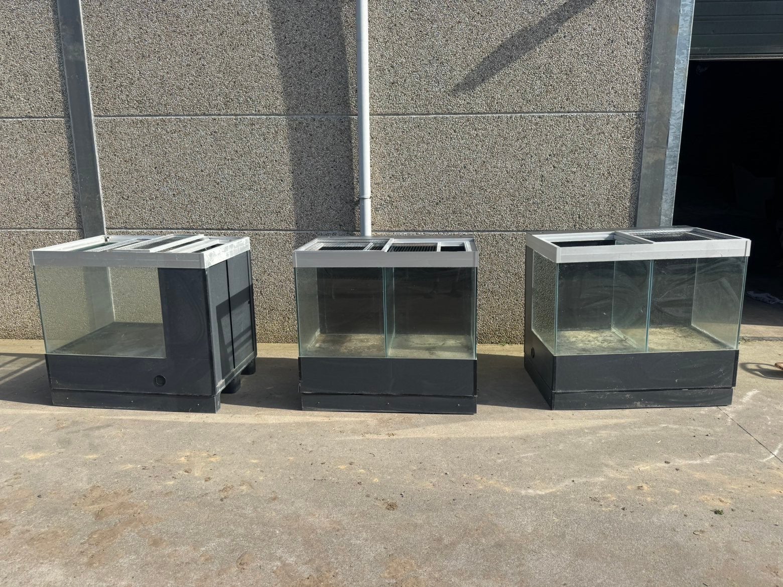 titel vis aquarium lengte 121 cm breedte 81 cm hoogte 112 cm, Ophalen, Zo goed als nieuw, Leeg aquarium
