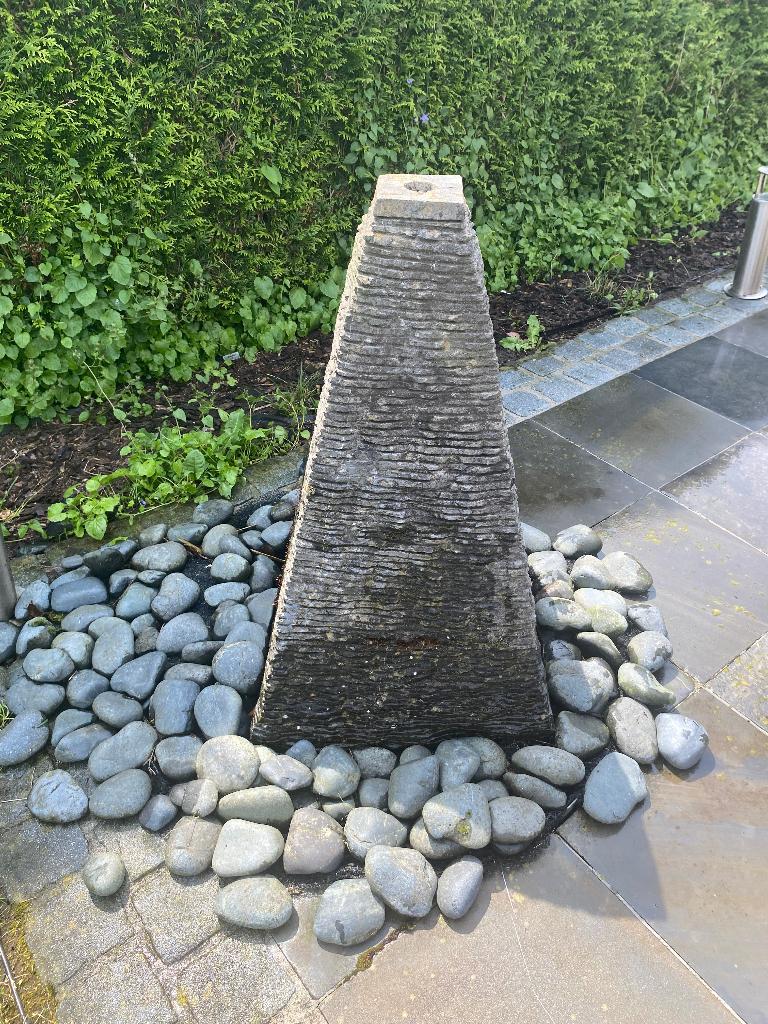 blauwsteen, Ophalen, Gebruikt, Hardsteen, Waterornament