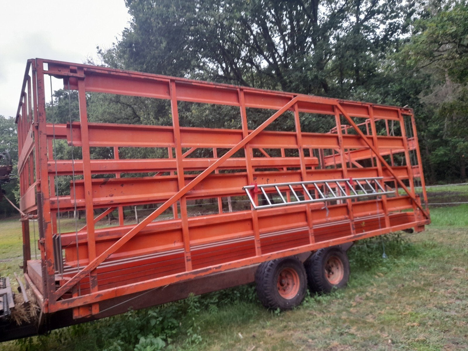 Kleine balen opraap wagen omas, Zakelijke goederen, Landbouw | Werktuigen, Ophalen