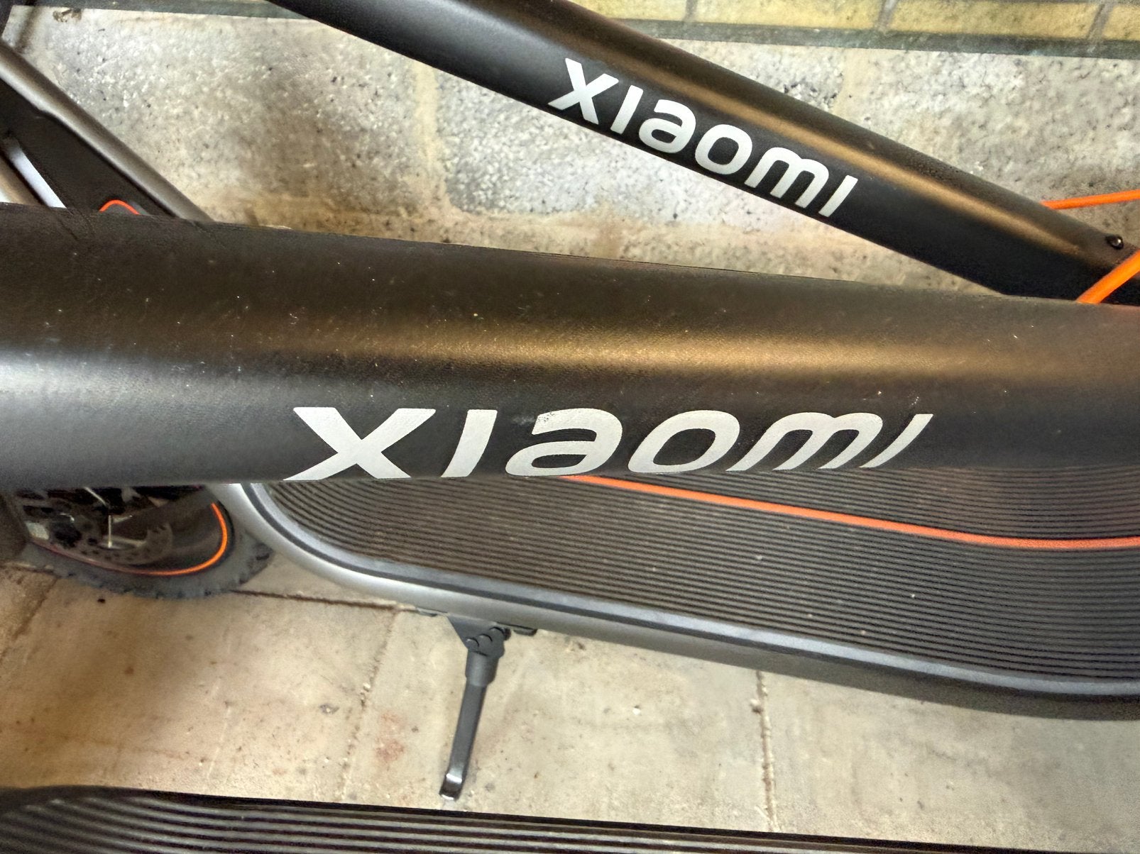 2 Xiaomi Dual Suspension Pro, état neuf, Vélos & Vélomoteurs, Enlèvement, Neuf, Step électrique (E-scooter)