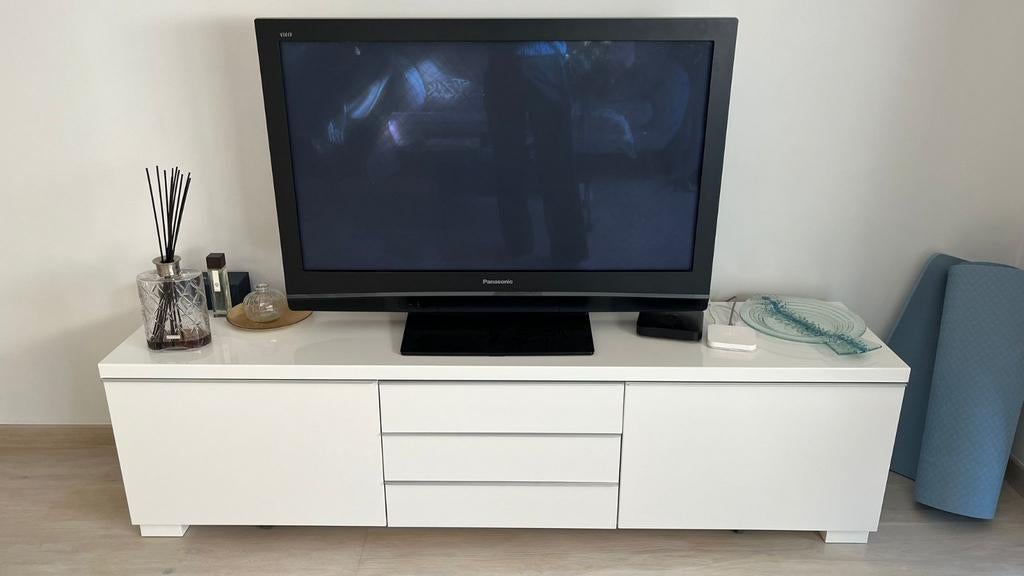 Wit hoogglans TV meubel. Nieuwstaat!, Ophalen