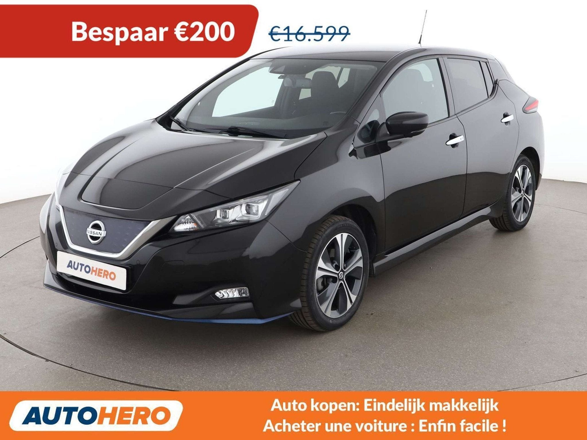 Nissan Leaf electric drive 160 kW N-Connecta (bj 2022), Auto's, Nissan, Stof, Gebruikt, Adaptive Cruise Control, Zwart