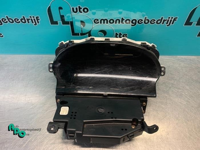 Instrumentenpaneel van een Toyota Yaris Verso (Yaris Verso 0, Auto-onderdelen, Gebruikt, -, -, Ophalen of Verzenden