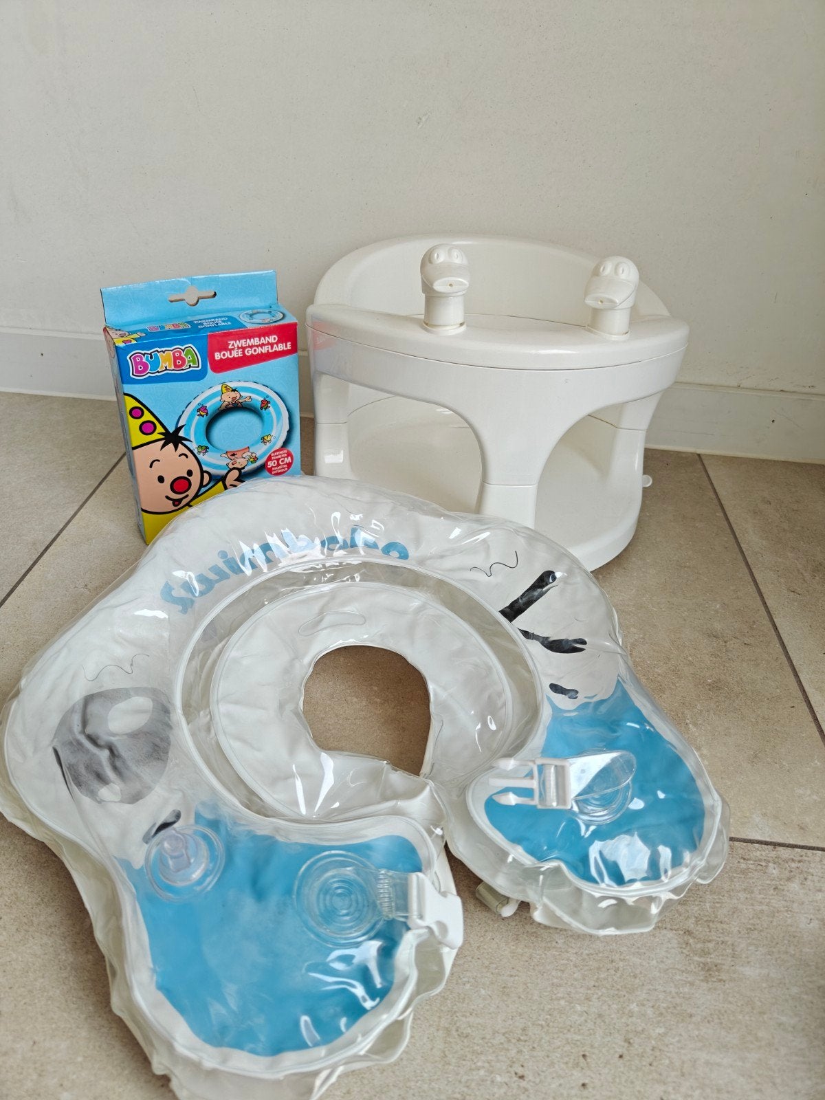 aquababy badzitje + zwemband Bumba +nekzwemring baby, Kinderen en Baby's, Ophalen, Gebruikt, Zwem-accessoire
