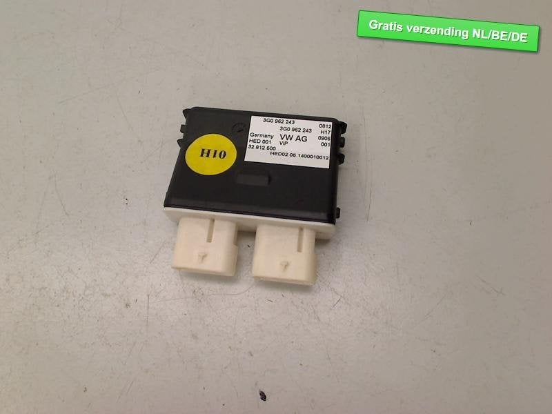 COMPUTER VOOR OPENEN ACHTERKLEP Passat (3G2) (3G0962243), Volkswagen, Volkswagen AG, Utilisé, Kundenbetreuung@volkswagen.de
