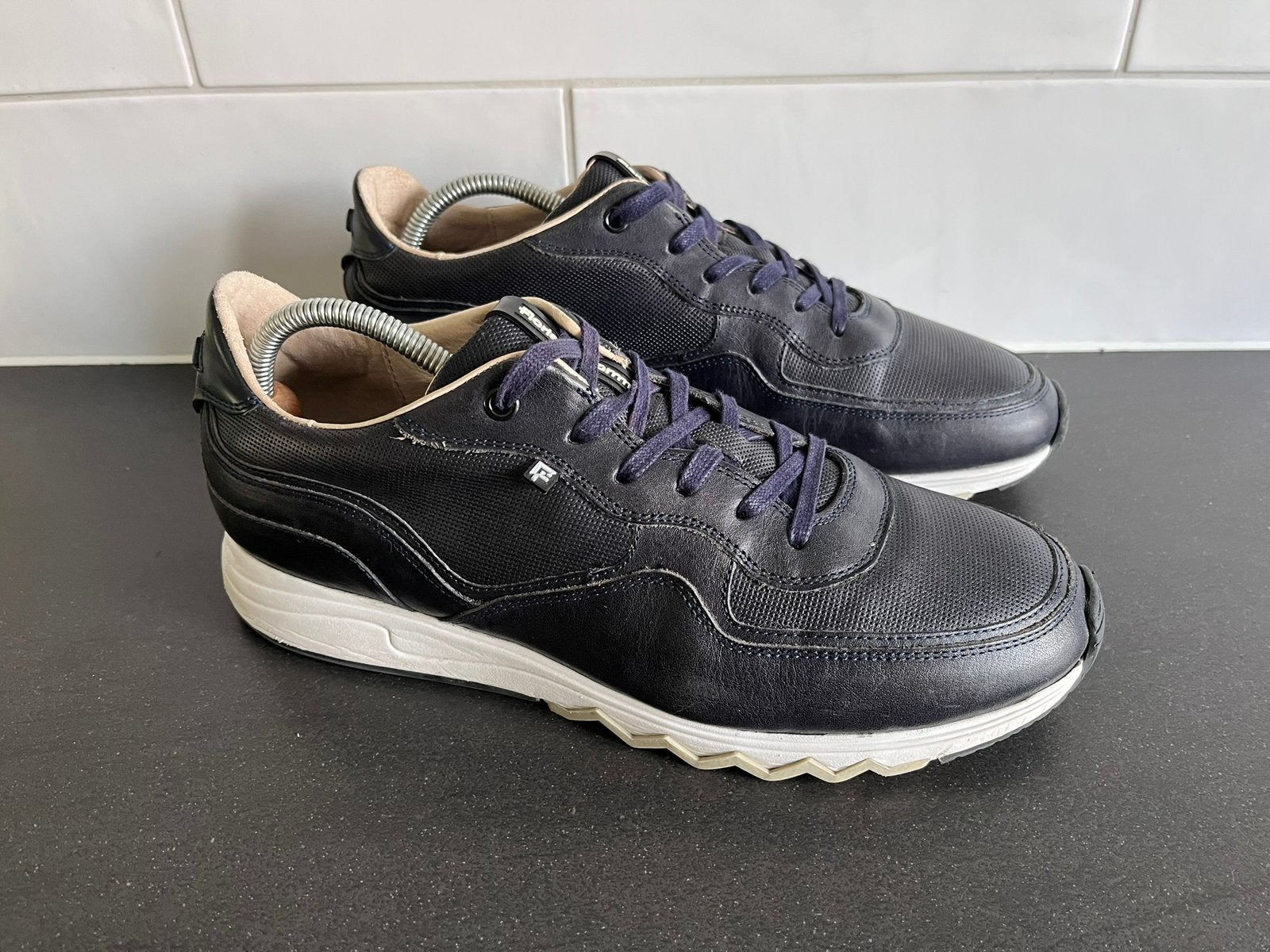 Floris van Bommel sneakers maat 9.5 /43.5, Blauw, Ophalen of Verzenden, Zo goed als nieuw, Sneakers