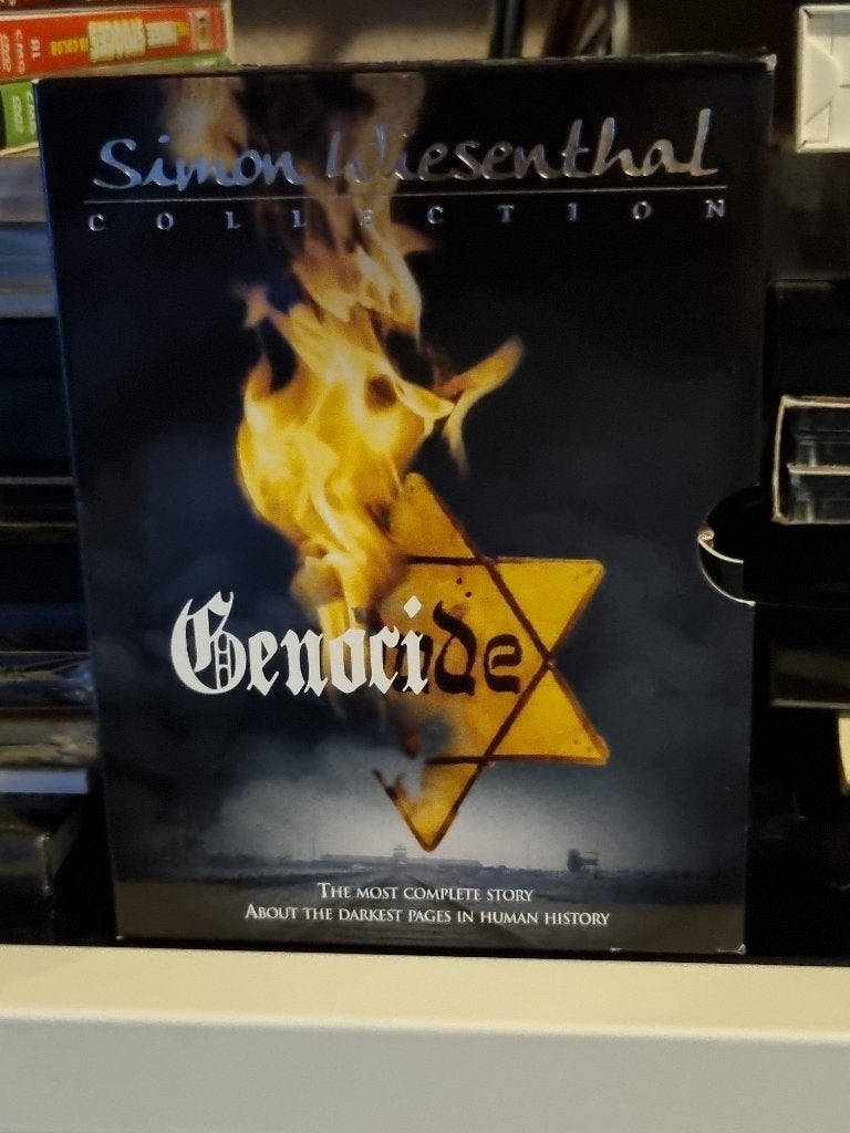Genocide, Simon Wiesenthal Collection, Enlèvement ou Envoi, Utilisé, Anglais, Néerlandais