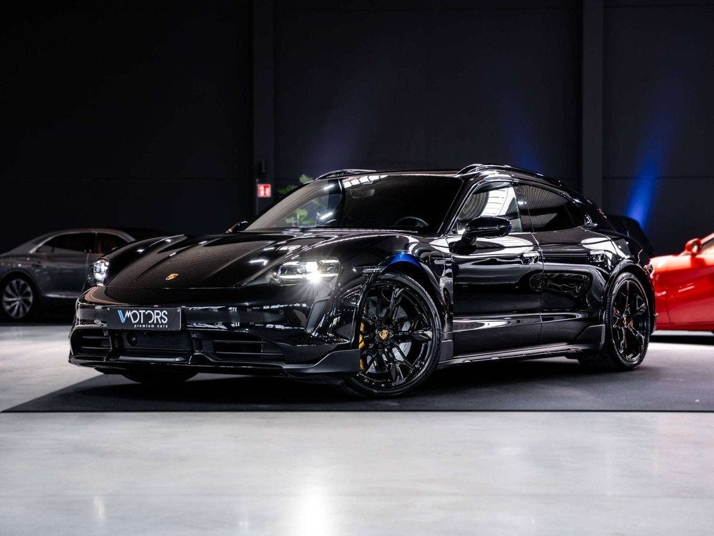 Porsche Taycan Turbo S Cross Turismo 93.4 kWh - PCCB - LED M, Achat, 560 kW, Entreprise, Noir