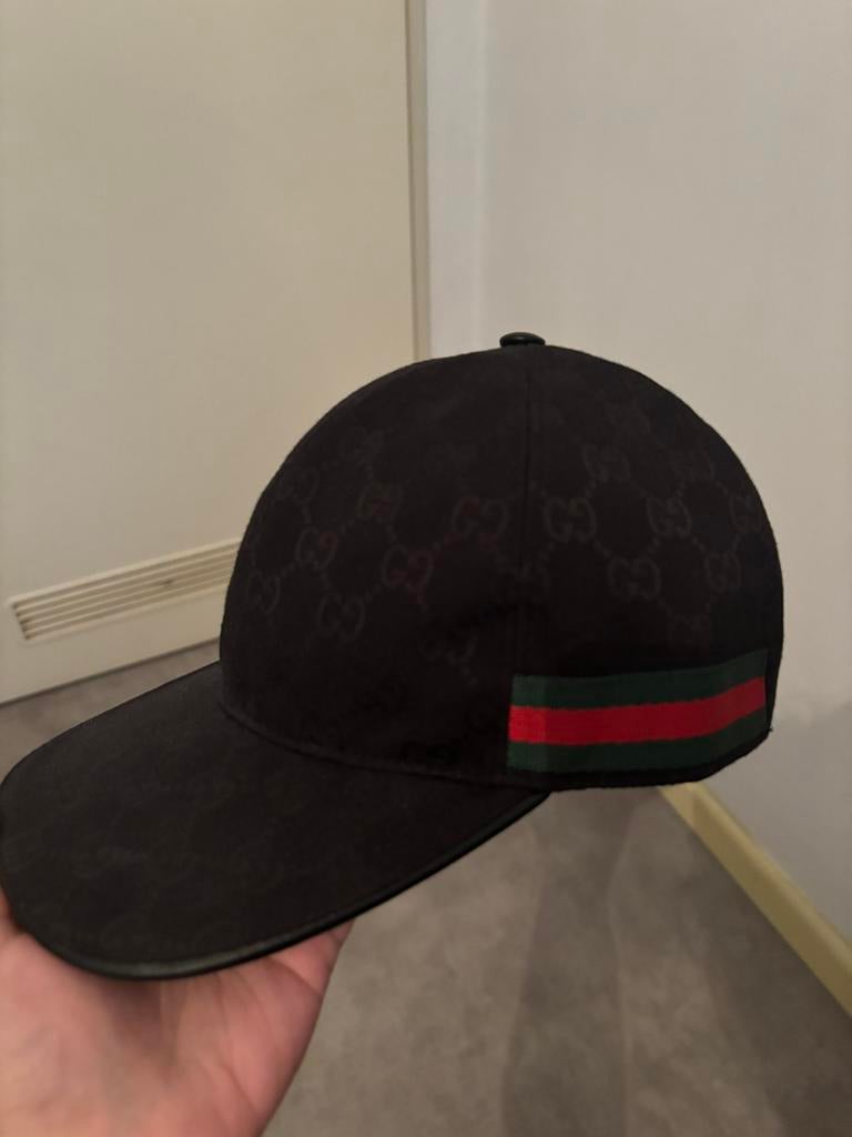 zwarte klassiek gucci pet, Ophalen, Gucci, Pet, 57 cm (M, 7⅛ inch) of minder