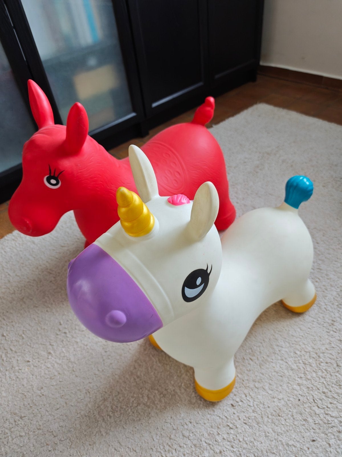 Springpaard / hobbelpaard – rood en unicorn, Ophalen