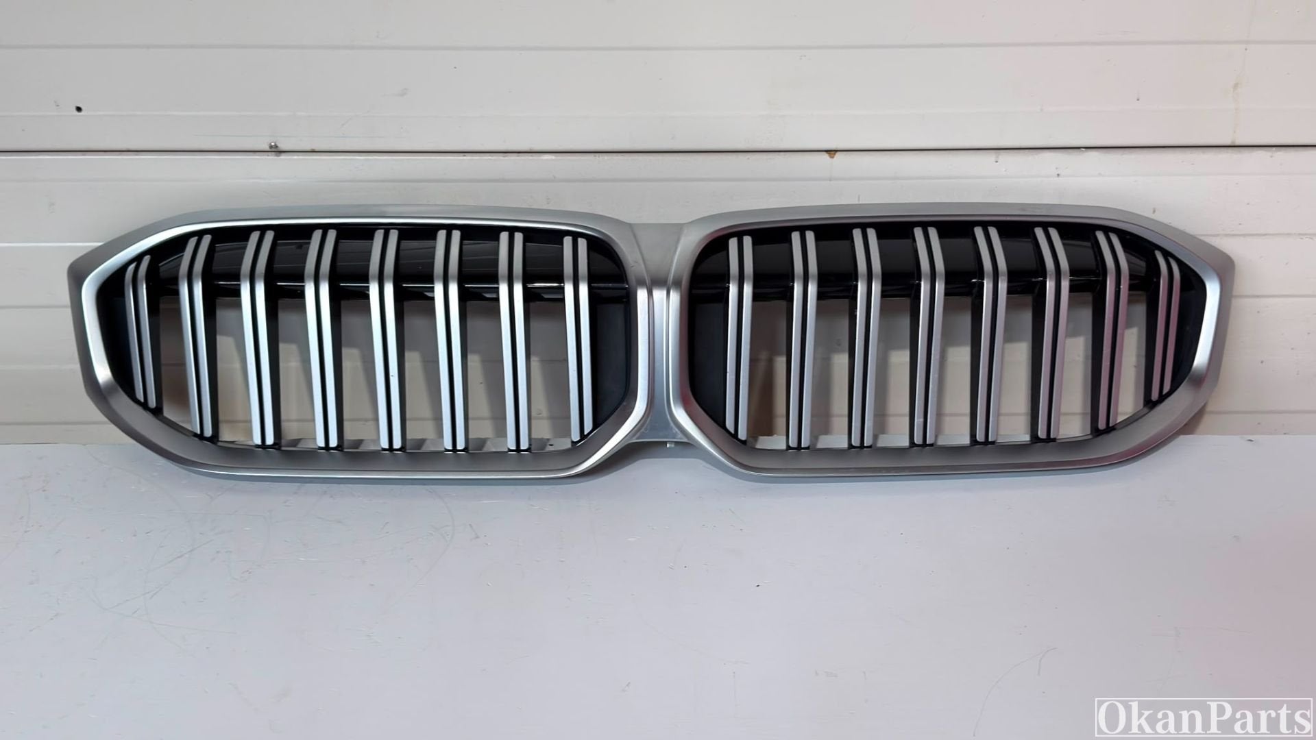 Calandre BMW S rie 3 G20 G21 (r f rence 5113192976), Autos : Pièces & Accessoires, Petuelring 130
80788  Munich, DE, Info@bmw.de