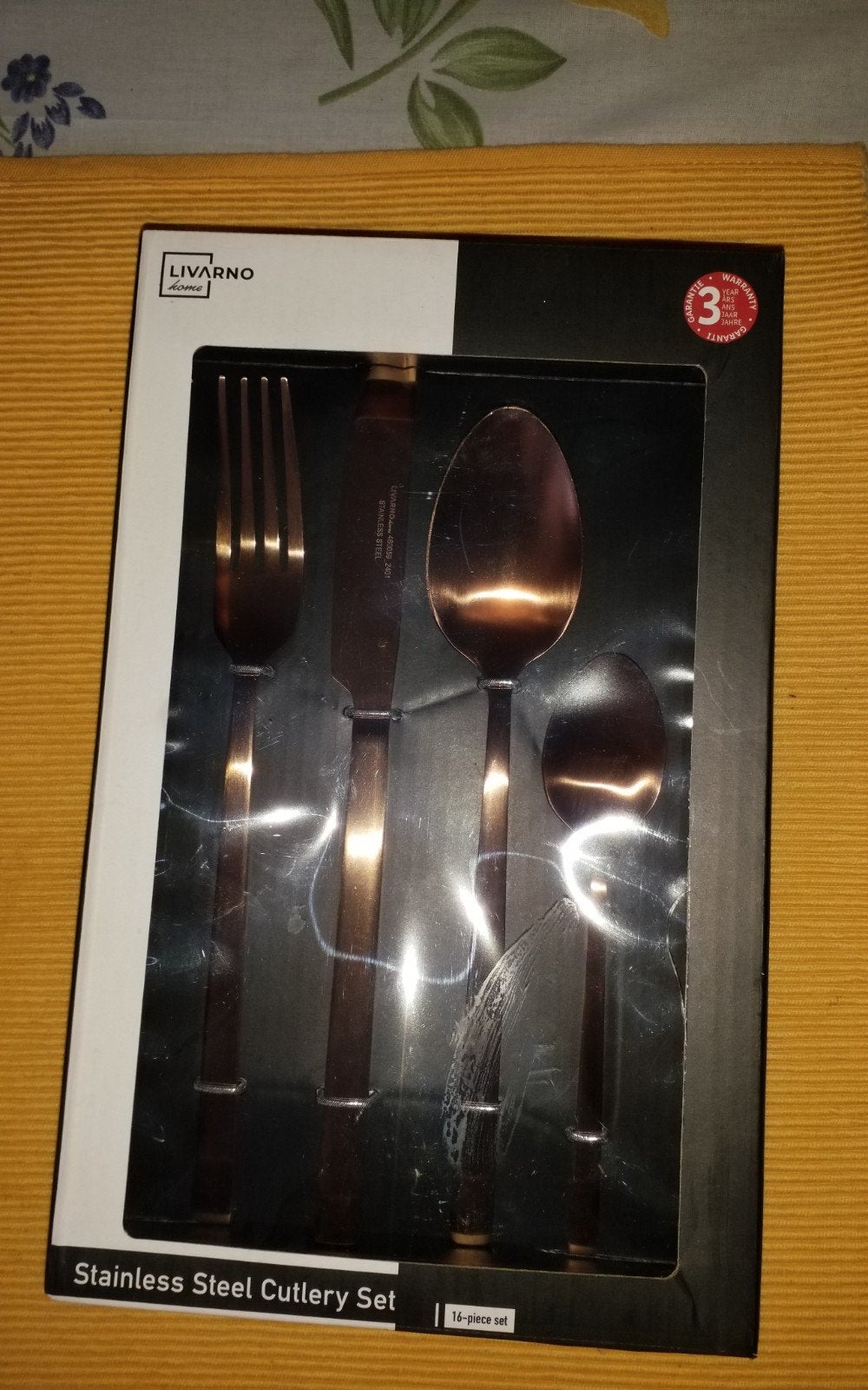 Nieuw bestek 16 stuks, Ophalen, Nieuw, Bestekset, Inox of Chroom