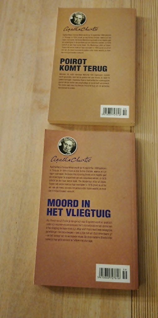 2 pockets Agatha Christie, Ophalen of Verzenden, Zo goed als nieuw