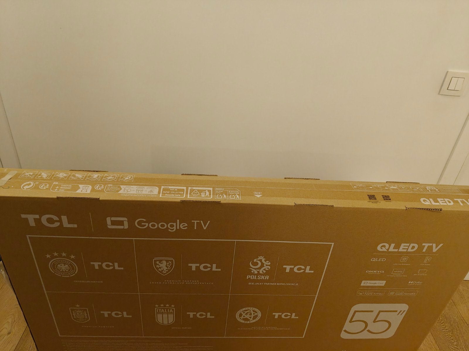 SPLINTERNIEUW TCL 55T8C, Audio, Tv en Foto, Overige merken, QLED, Ophalen of Verzenden, 100 cm of meer