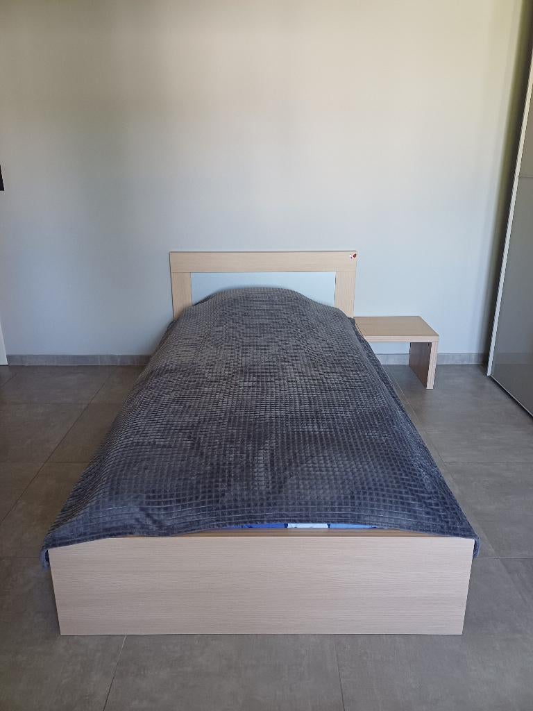 Eenpersoonskamer, Huis en Inrichting, Ophalen, Zo goed als nieuw