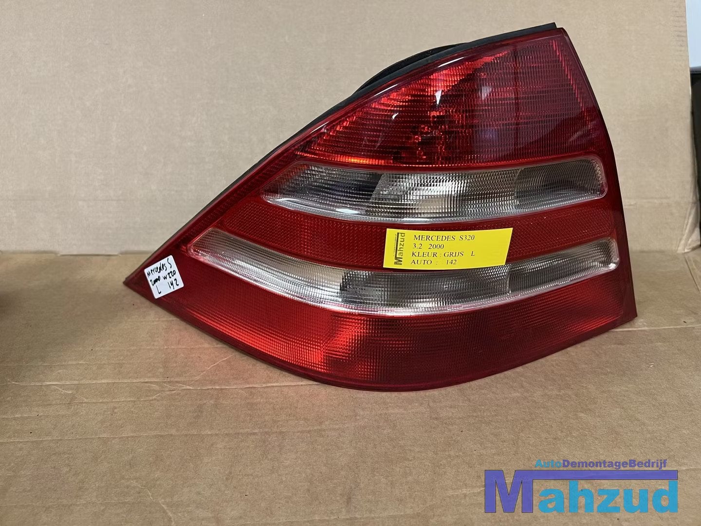 MERCEDES S-KLASSE W220 Links achterlicht 1998-2005, Gebruikt, Mercedes-Benz AG, Mercedes-Benz, Mercedesstrasse 120
70372  Stuttgart, DE