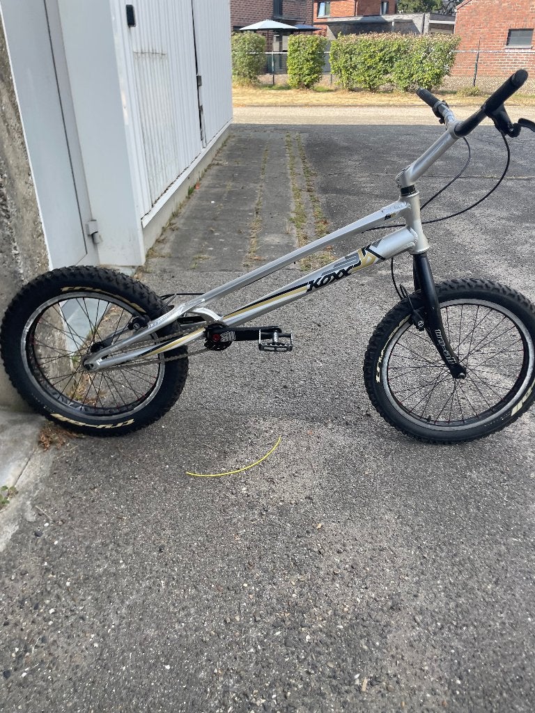 Trial fiets, Fietsen en Brommers, Ophalen, Gebruikt, 20 tot 24 inch, Aluminium