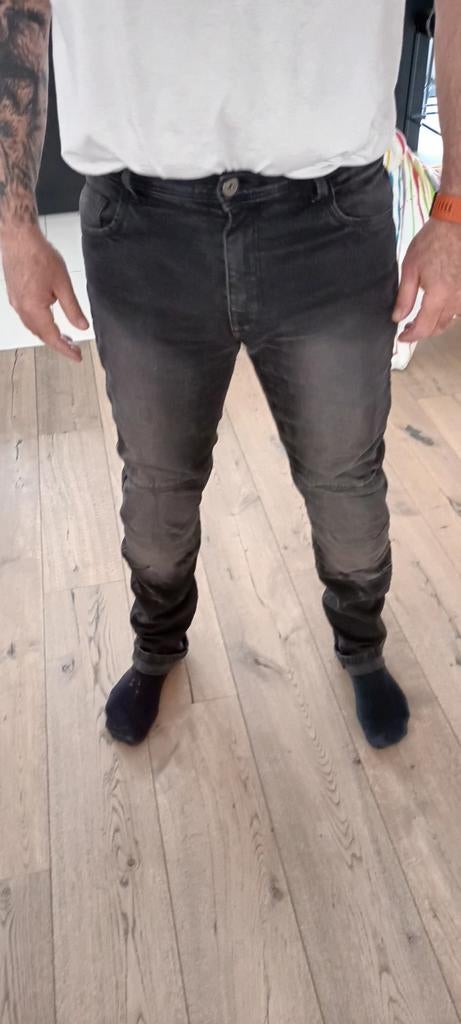 Zwarte en blauwe jeans motorbroek met bescherming maat 34/34, Ophalen