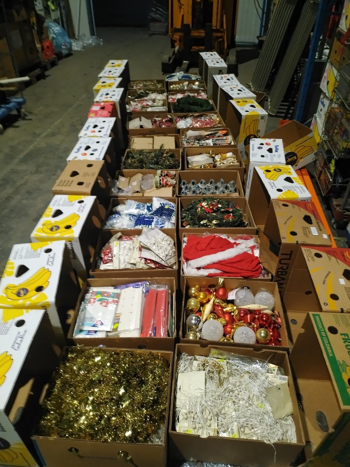 5 palletten kerst artikelen nieuw het is mix, Zakelijke goederen, Stock en Retail | Partijen goederen, Ophalen
