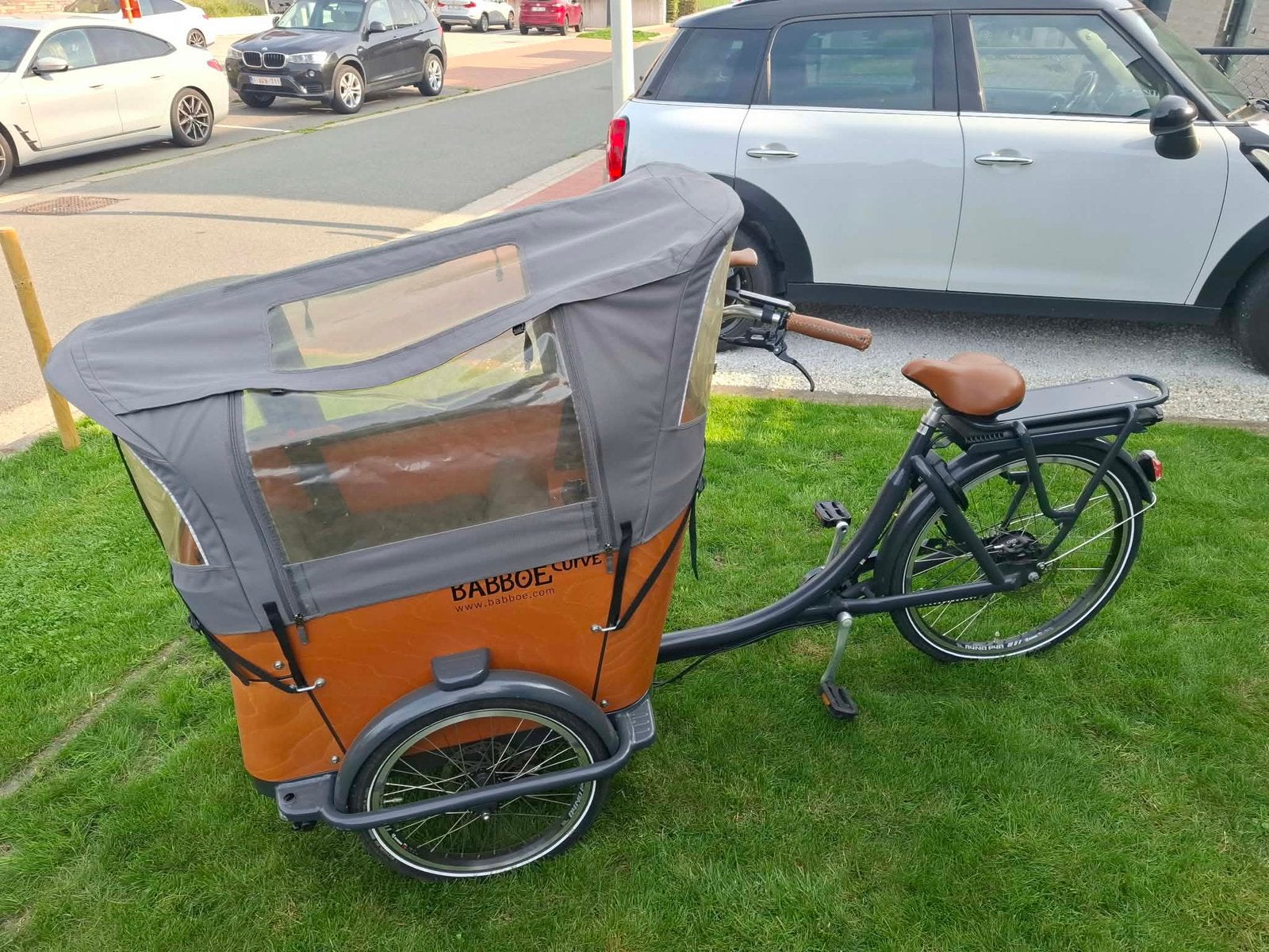 Prachtige elektrische bakfiets Baboe, Ophalen, Zo goed als nieuw