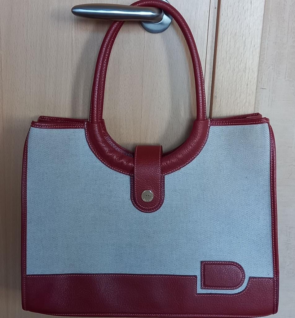 Sac à main Delvaux, Bijoux, Sacs & Beauté, Sacs | Sacs Femme, Sac à main, Enlèvement