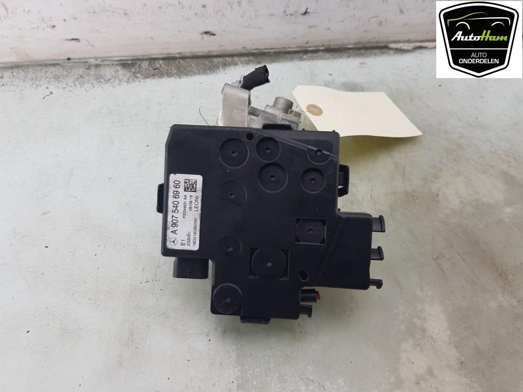 ACCUKLEM Sprinter 3,5t (907.6 / 910.6) (|A9075406960|), Gebruikt, Mercedes-Benz